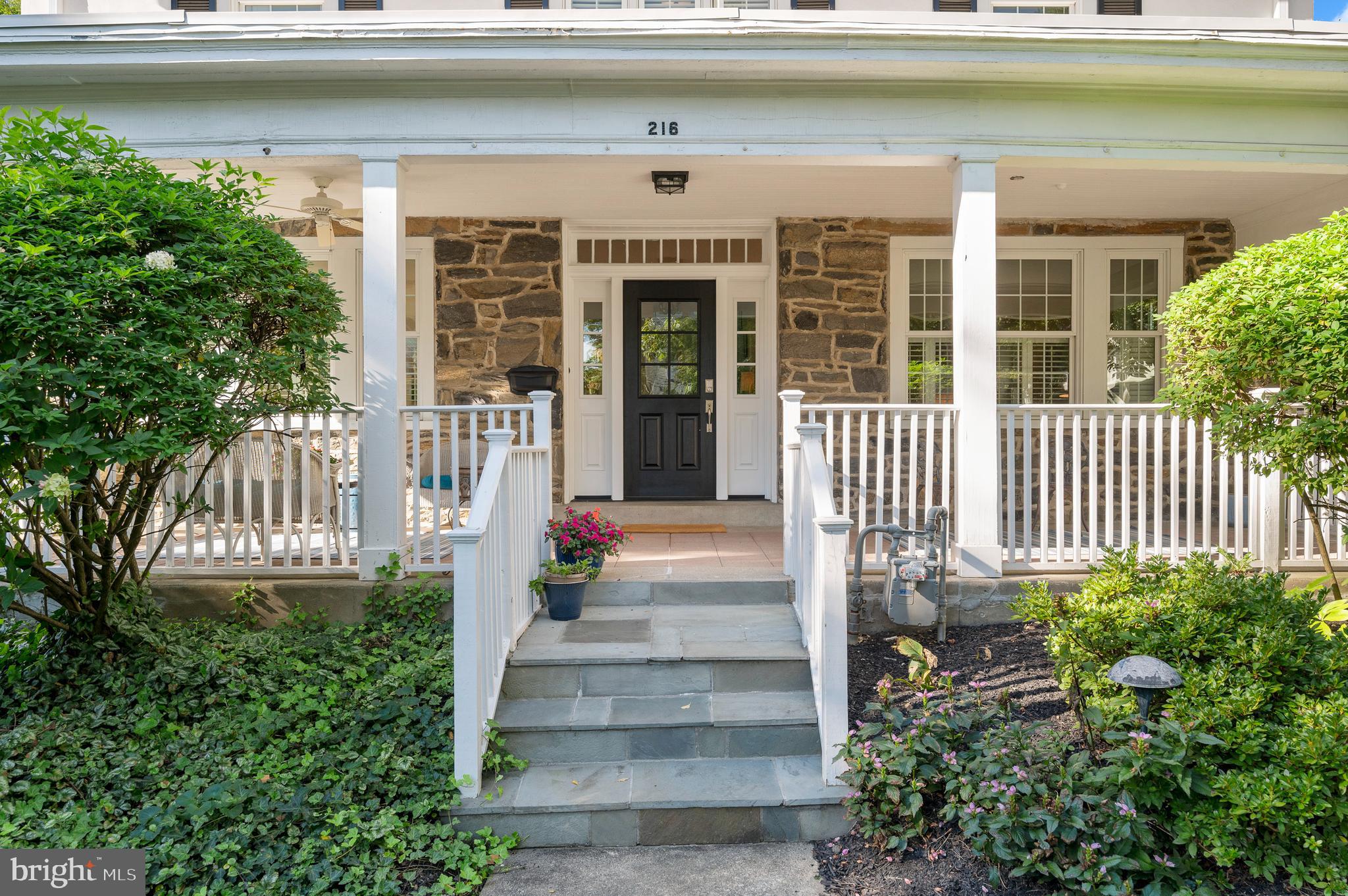 216 Kent Road Ardmore, PA 19003 - Photo 4 of 59