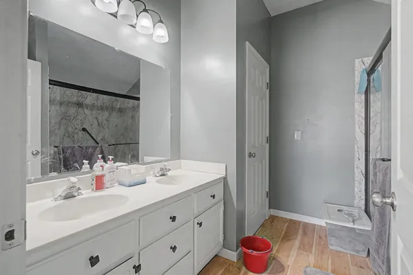 $299,900 | 4016 Bentle Drive, Westmoreland, TN 37186