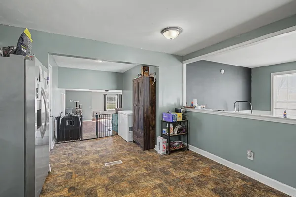 $299,900 | 4016 Bentle Drive, Westmoreland, TN 37186