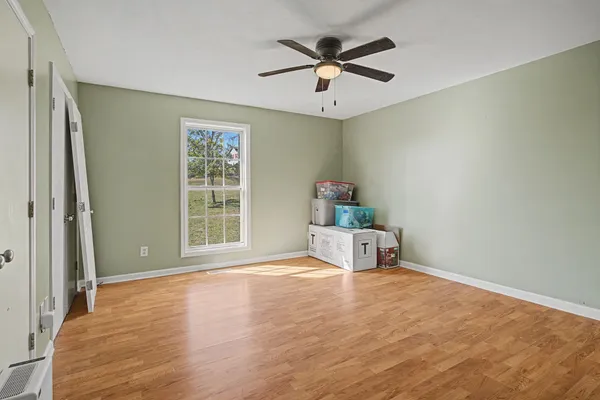 $299,900 | 4016 Bentle Drive, Westmoreland, TN 37186