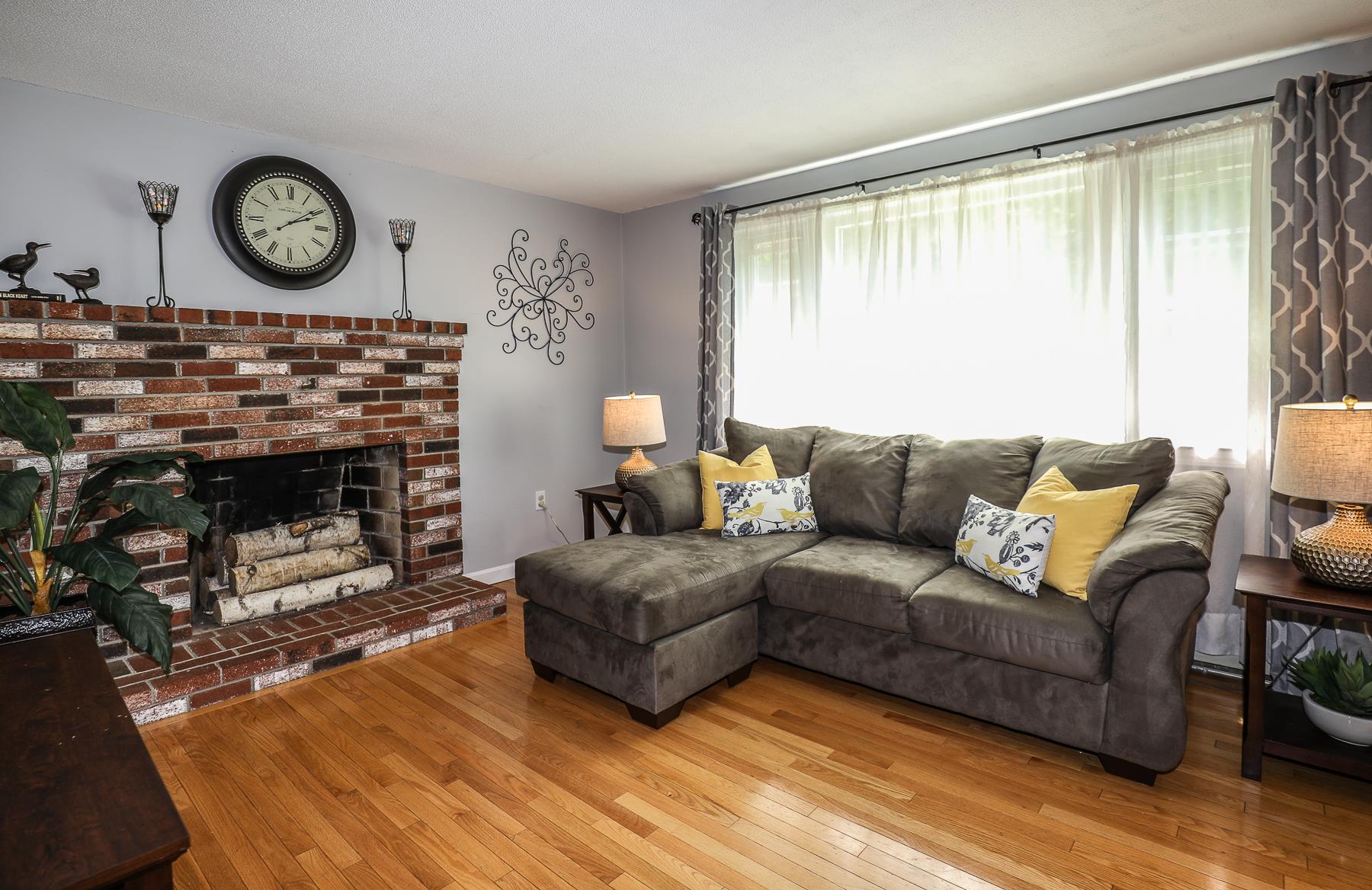 32 Wiley Hill Road Londonderry, NH 03053 - Photo 11 of 40 Gallery Image 11