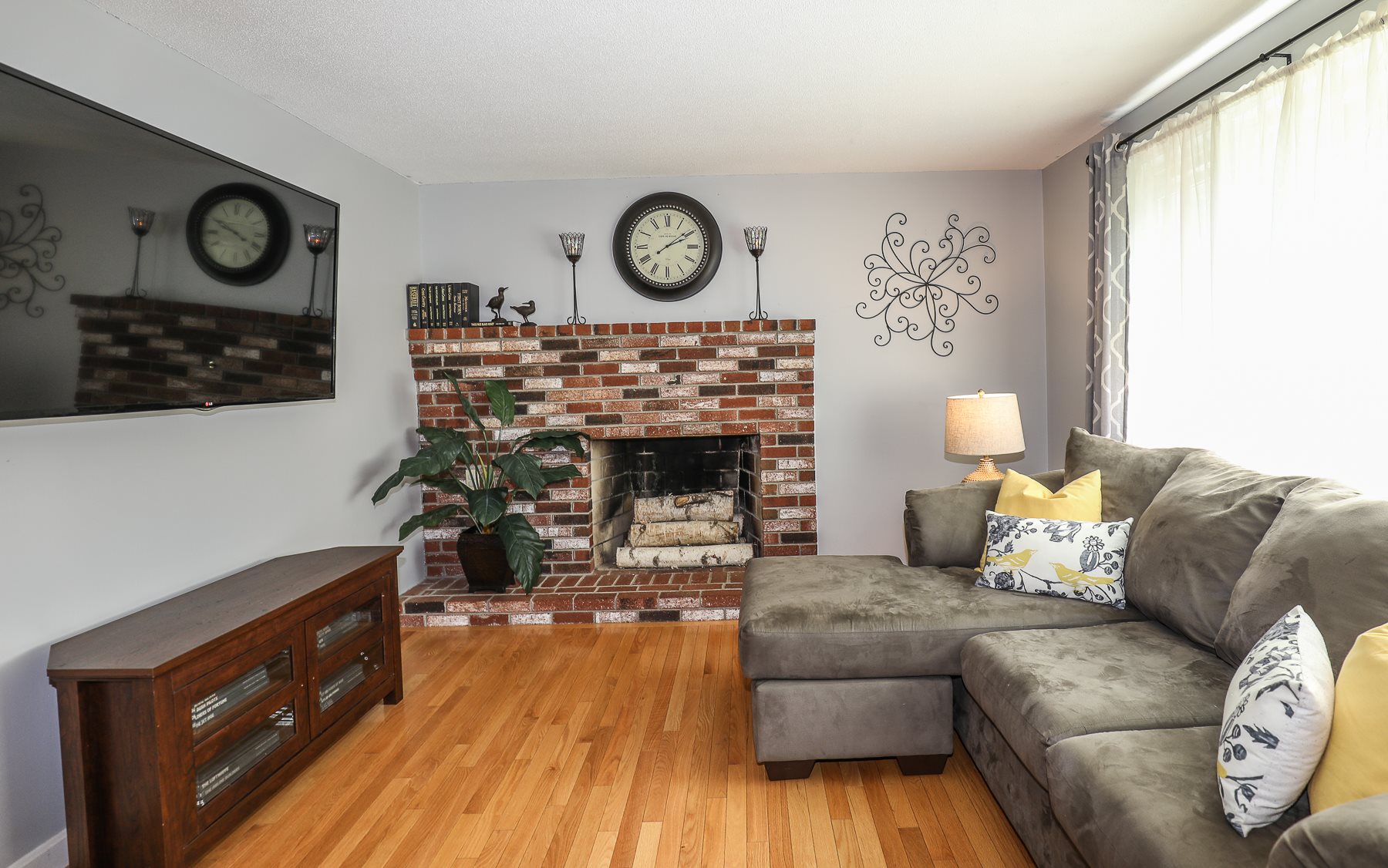 32 Wiley Hill Road Londonderry, NH 03053 - Photo 12 of 40 Gallery Image 12