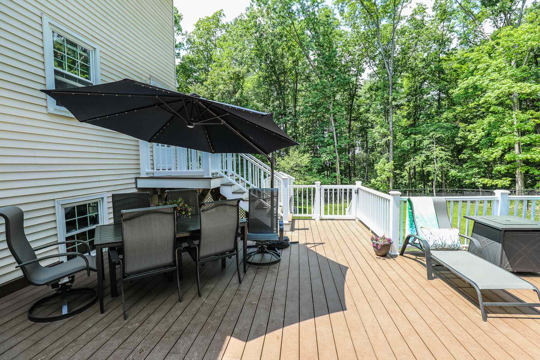 32 Wiley Hill Road Londonderry, NH 03053 - Photo 4 of 40 Gallery Image 4