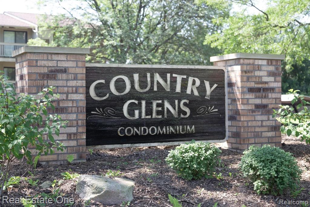 30535 West 14 Mile Road Farmington, MI 48334 - Photo 1 of 16