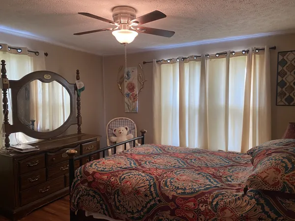 $395,500 | 691 Hodges Bridge Road, Doyle, TN 38559