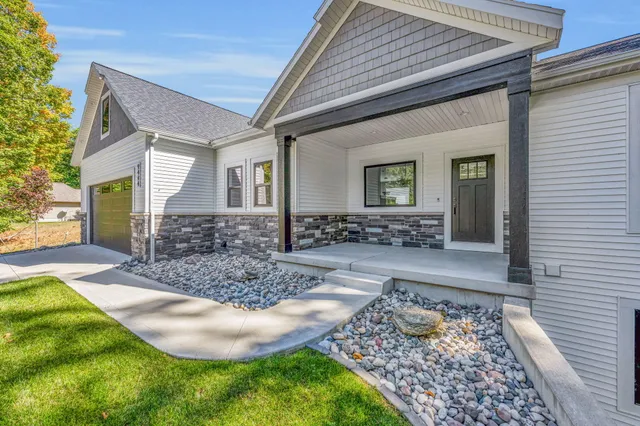 $649,500 | 9444 Stonebridge Drive, Unit 12, Stanwood, MI 49346