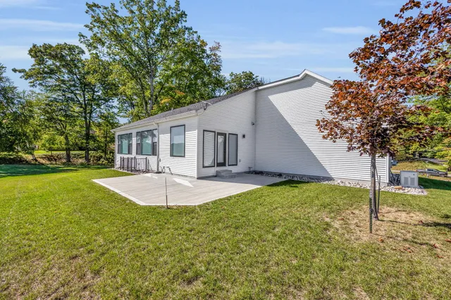 $649,500 | 9444 Stonebridge Drive, Unit 12, Stanwood, MI 49346