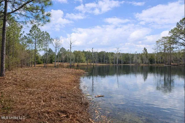 $149,900 | 0 Road 311, Kiln, MS 39556