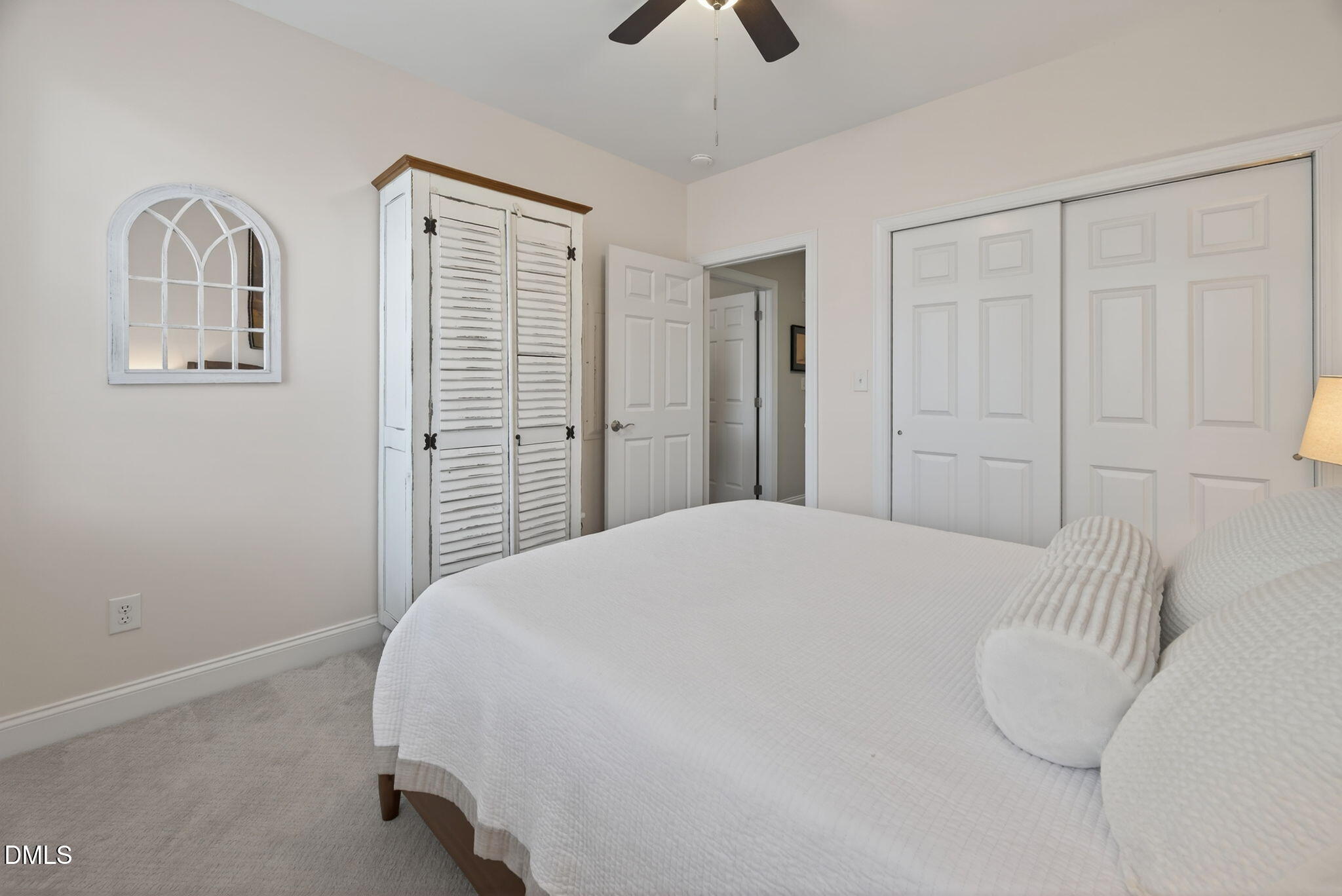 10411 Rosegate Court, Unit 301 Raleigh, NC 27617 - Photo 22 of 54 24-web-or-mls-10411-rosegate-ct-301