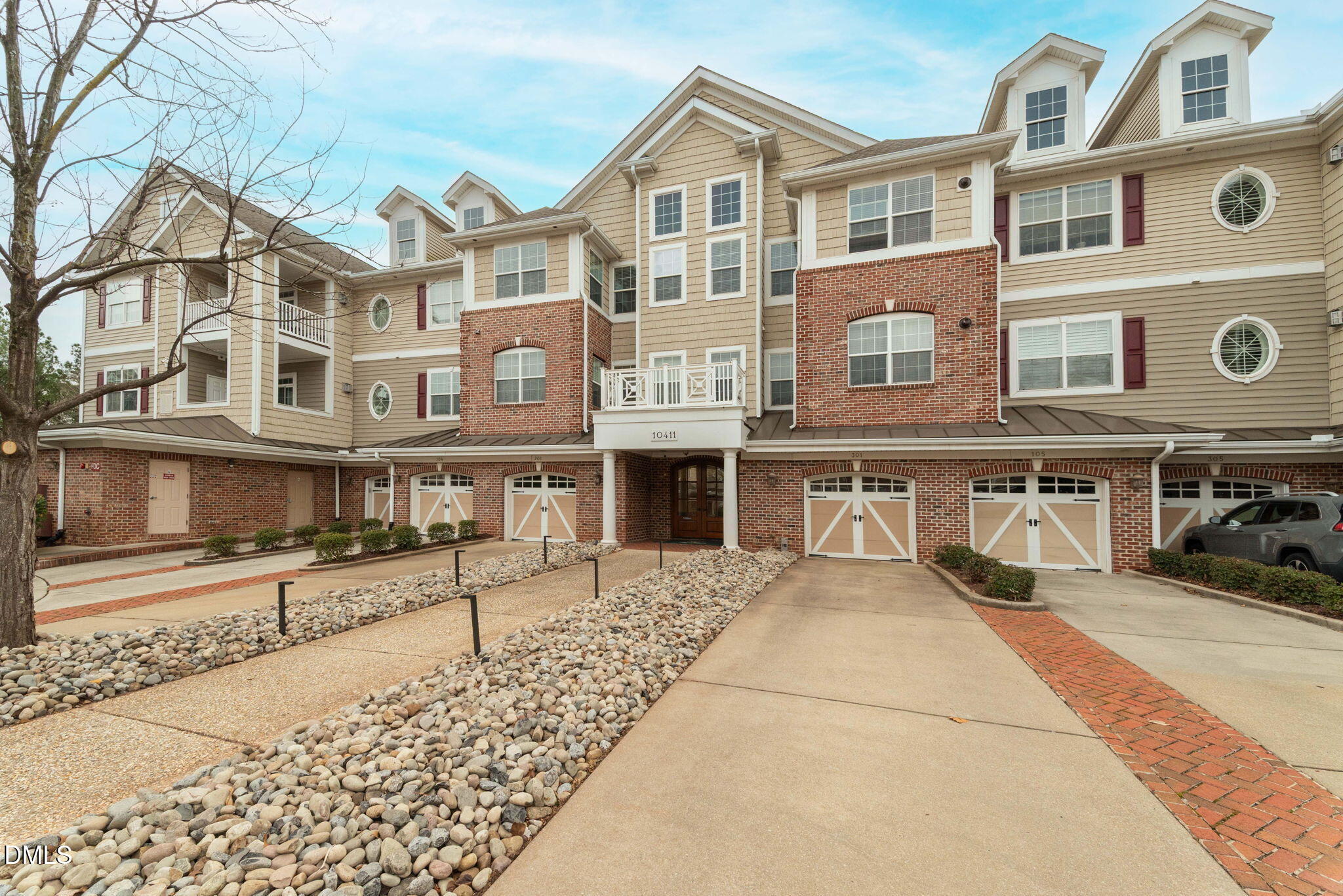 10411 Rosegate Court, Unit 301 Raleigh, NC 27617 - Photo 28 of 54 3-web-or-mls-10411-rosegate-ct-301