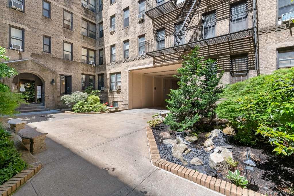7101 Colonial Road, Unit L5D Brooklyn, NY 11209 - Photo 11 of 12