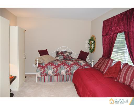 14 Harper Road Monmouth Junction, NJ 08852 - Photo 13 of 20 Gallery Image 13