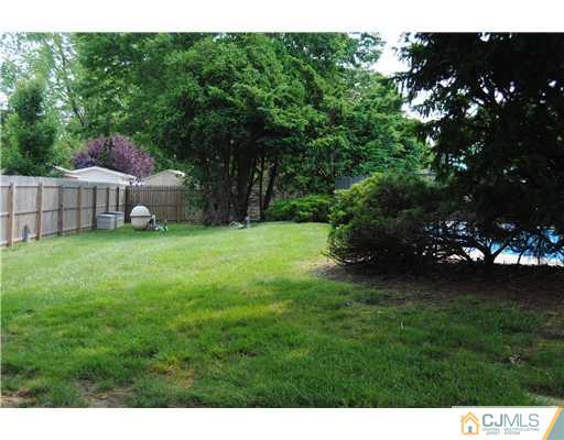 14 Harper Road Monmouth Junction, NJ 08852 - Photo 17 of 20 Gallery Image 17