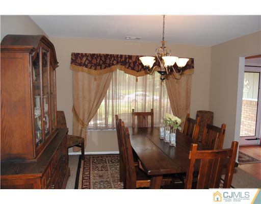 14 Harper Road Monmouth Junction, NJ 08852 - Photo 3 of 20 Gallery Image 3
