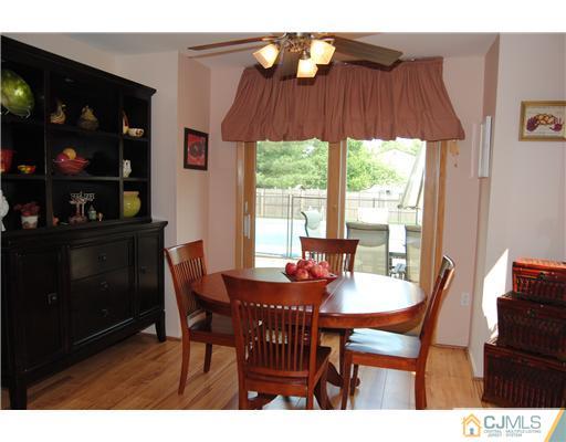 14 Harper Road Monmouth Junction, NJ 08852 - Photo 6 of 20 Gallery Image 6
