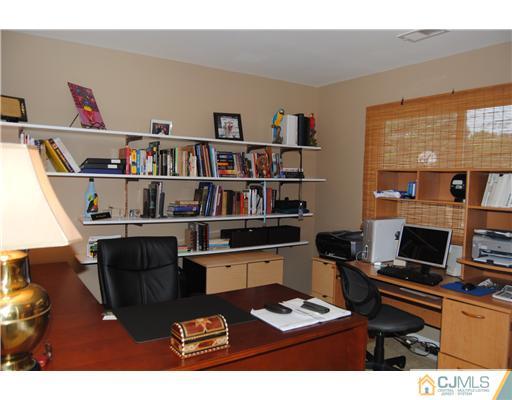14 Harper Road Monmouth Junction, NJ 08852 - Photo 8 of 20 Gallery Image 8