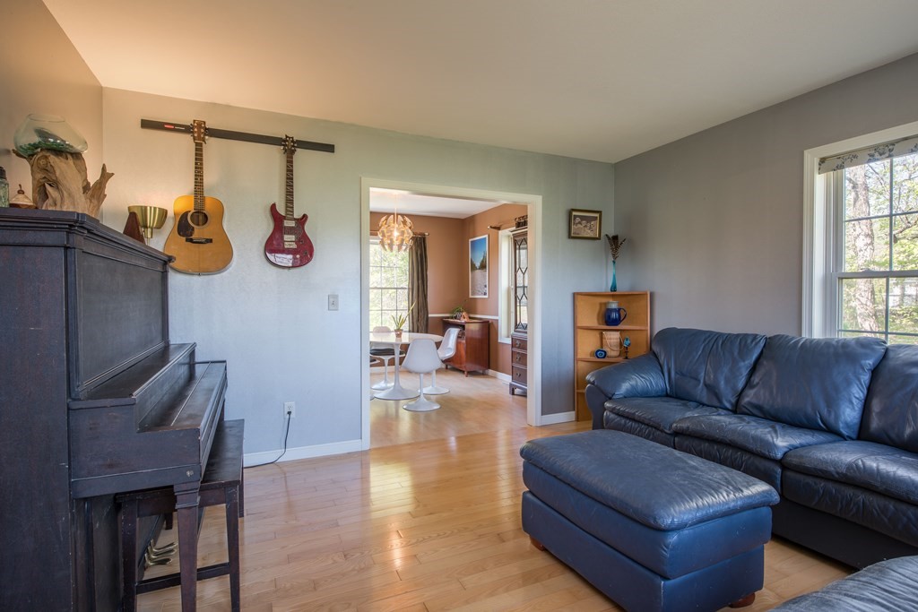 72 Rocky Hill Road Hadley, MA 01035 - Photo 8 of 39 Gallery Image 8