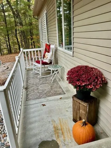 $419,900 | 3801 South Sweet Lake Drive, Twin Lake, MI 49457