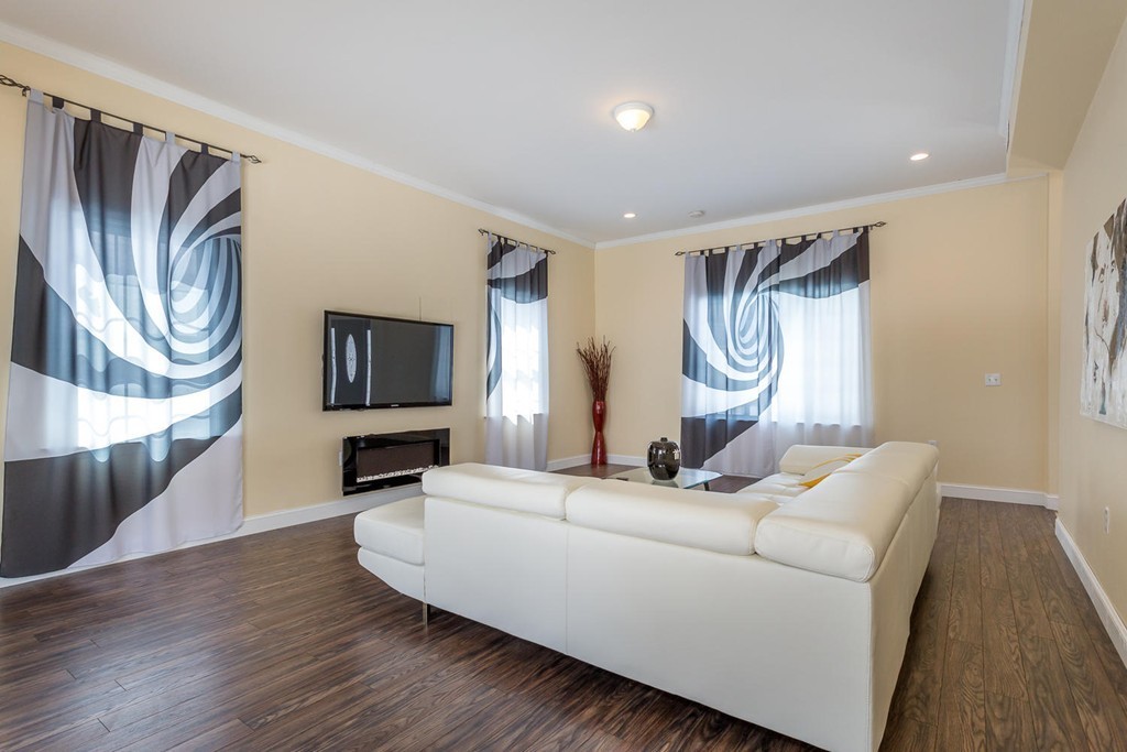 22 Pond View Road Canton, MA 02021 - Photo 6 of 15 Gallery Image 6