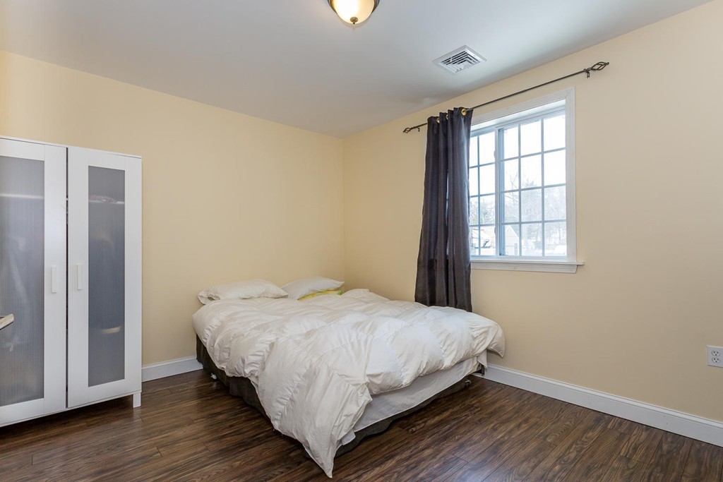 22 Pond View Road Canton, MA 02021 - Photo 8 of 15 Gallery Image 8