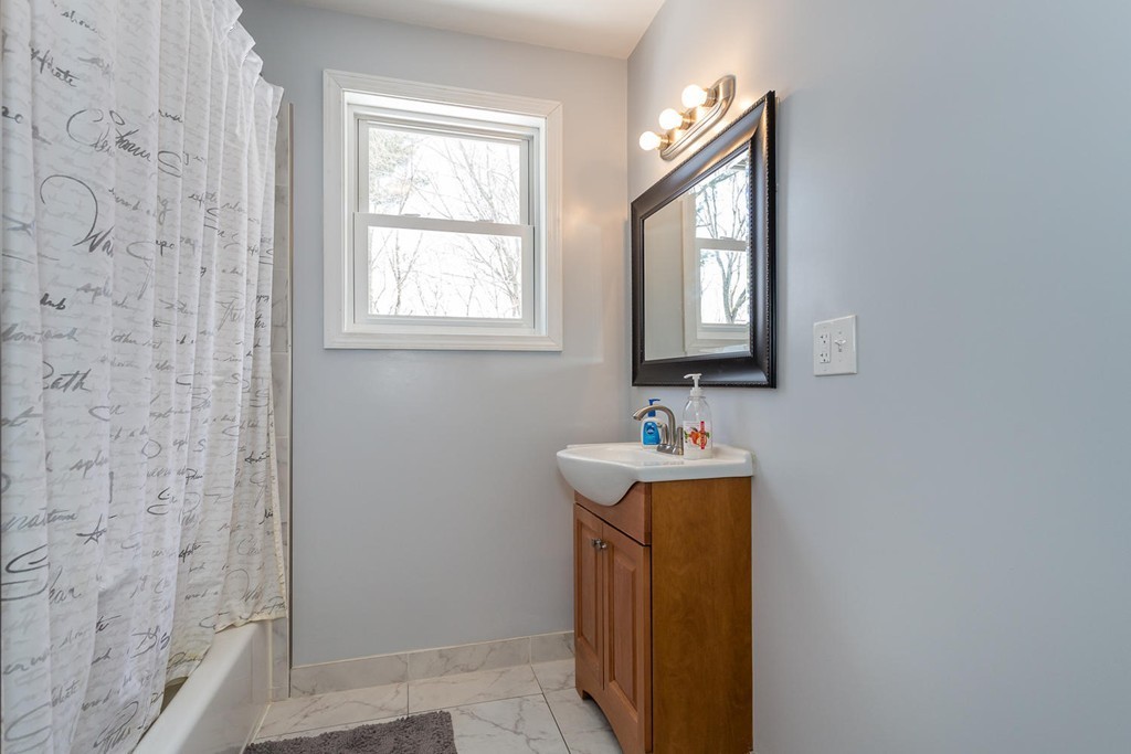 22 Pond View Road Canton, MA 02021 - Photo 10 of 15 Gallery Image 10