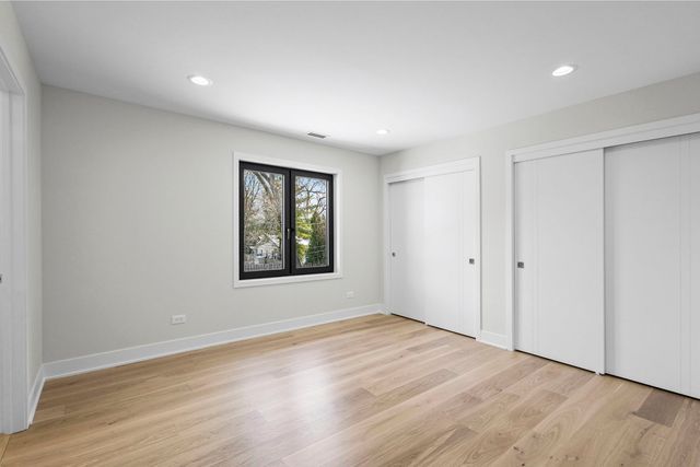 $2,250,000 | Undisclosed Address, Glenview, IL 60025