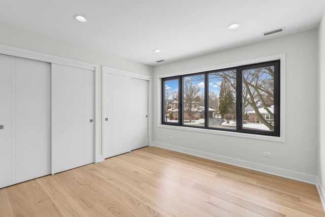 $2,250,000 | Undisclosed Address, Glenview, IL 60025