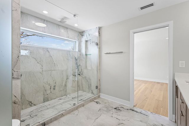 $2,250,000 | Undisclosed Address, Glenview, IL 60025