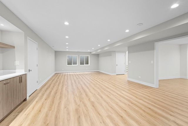 $2,250,000 | Undisclosed Address, Glenview, IL 60025