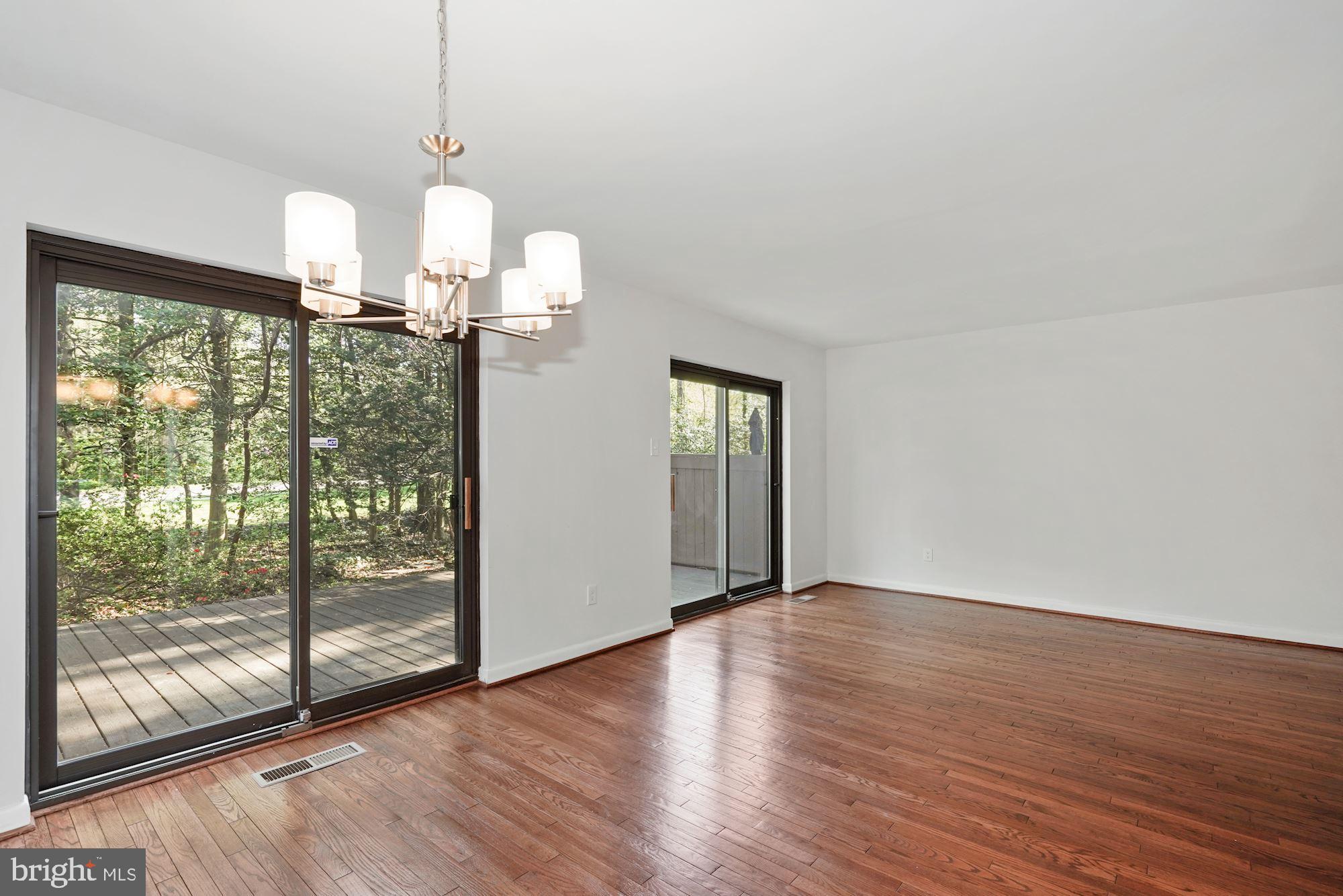 2005 Sarazen Place Reston, VA 20191 - Photo 13 of 35