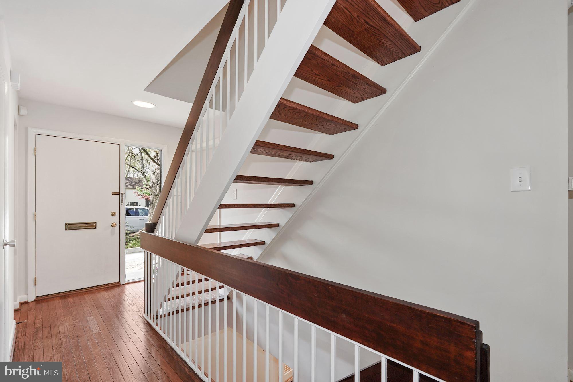 2005 Sarazen Place Reston, VA 20191 - Photo 9 of 35