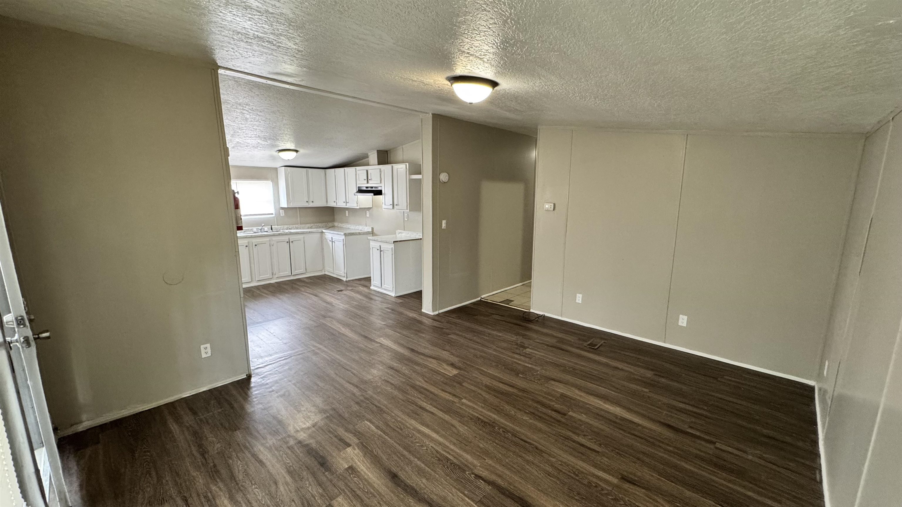 288 West Brooks Road Memphis, TN 38109 - Photo 2 of 14