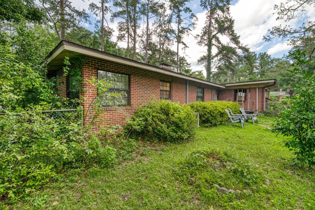 1813 High Road Tallahassee, FL 32303 - Photo 3 of 38