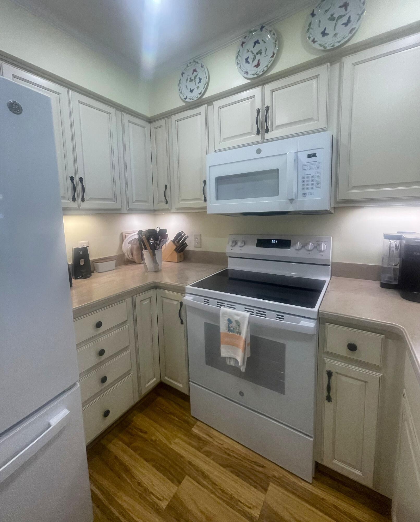 5206 Cypress Pointe, Unit D206 Manning, SC 29102 - Photo 13 of 40 Kitchen