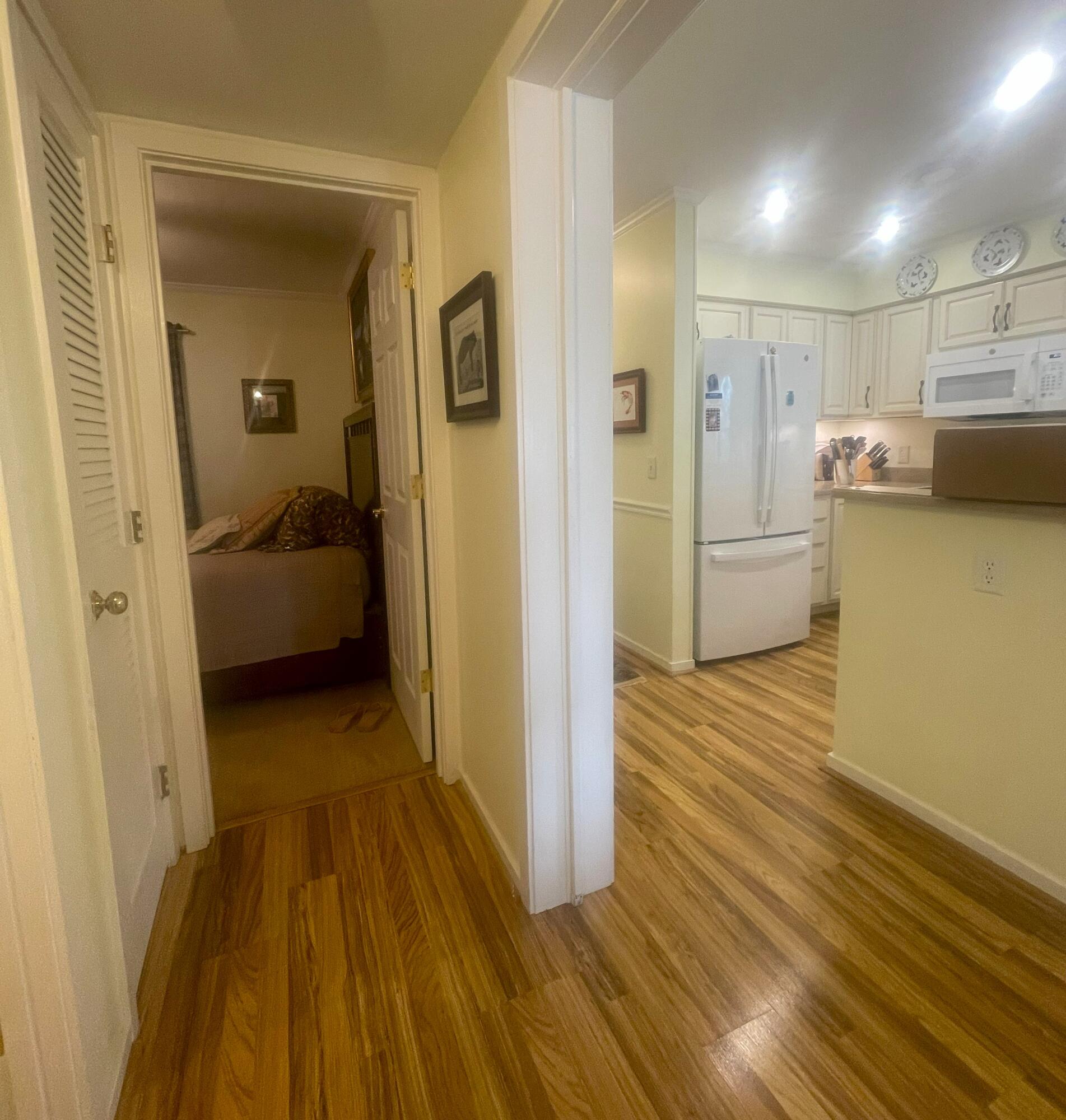 5206 Cypress Pointe, Unit D206 Manning, SC 29102 - Photo 30 of 40 Hall