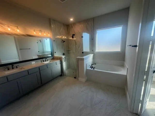 $690,050 | 1445 Julian Drive, Van Alstyne, TX 75495