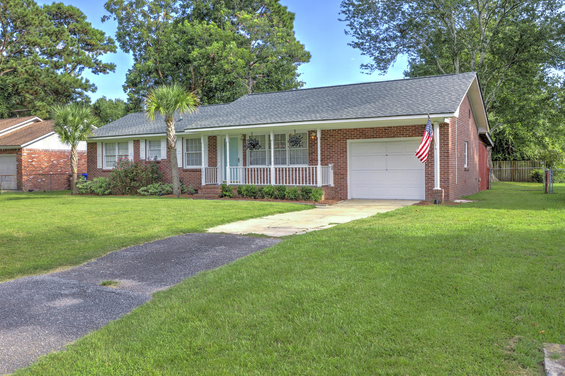 1351 Valley Road Charleston, SC 29412 - Photo 2 of 27 Front