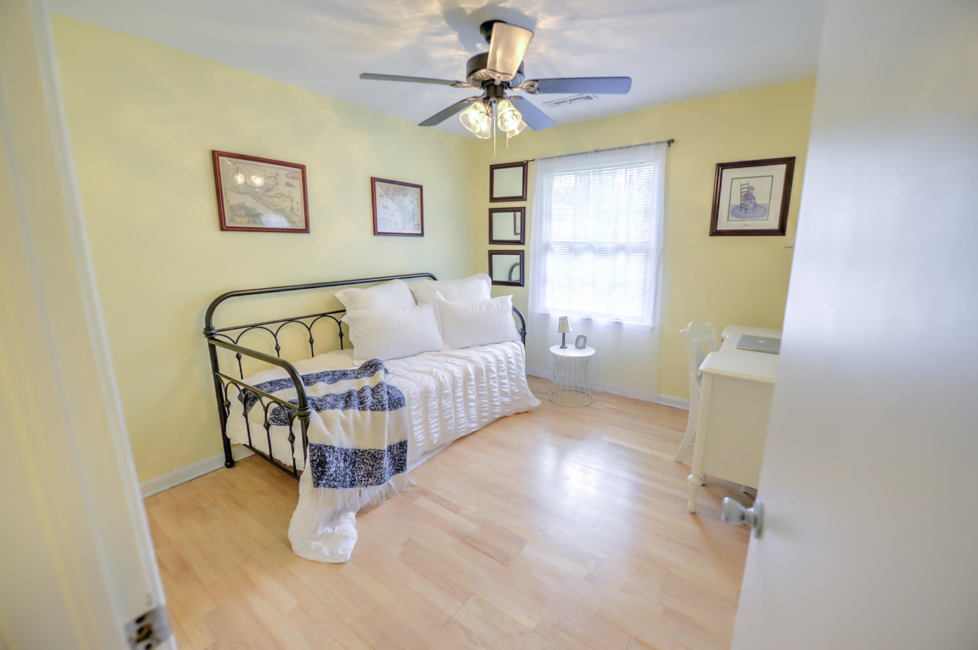1351 Valley Road Charleston, SC 29412 - Photo 10 of 27 Bedroom 1