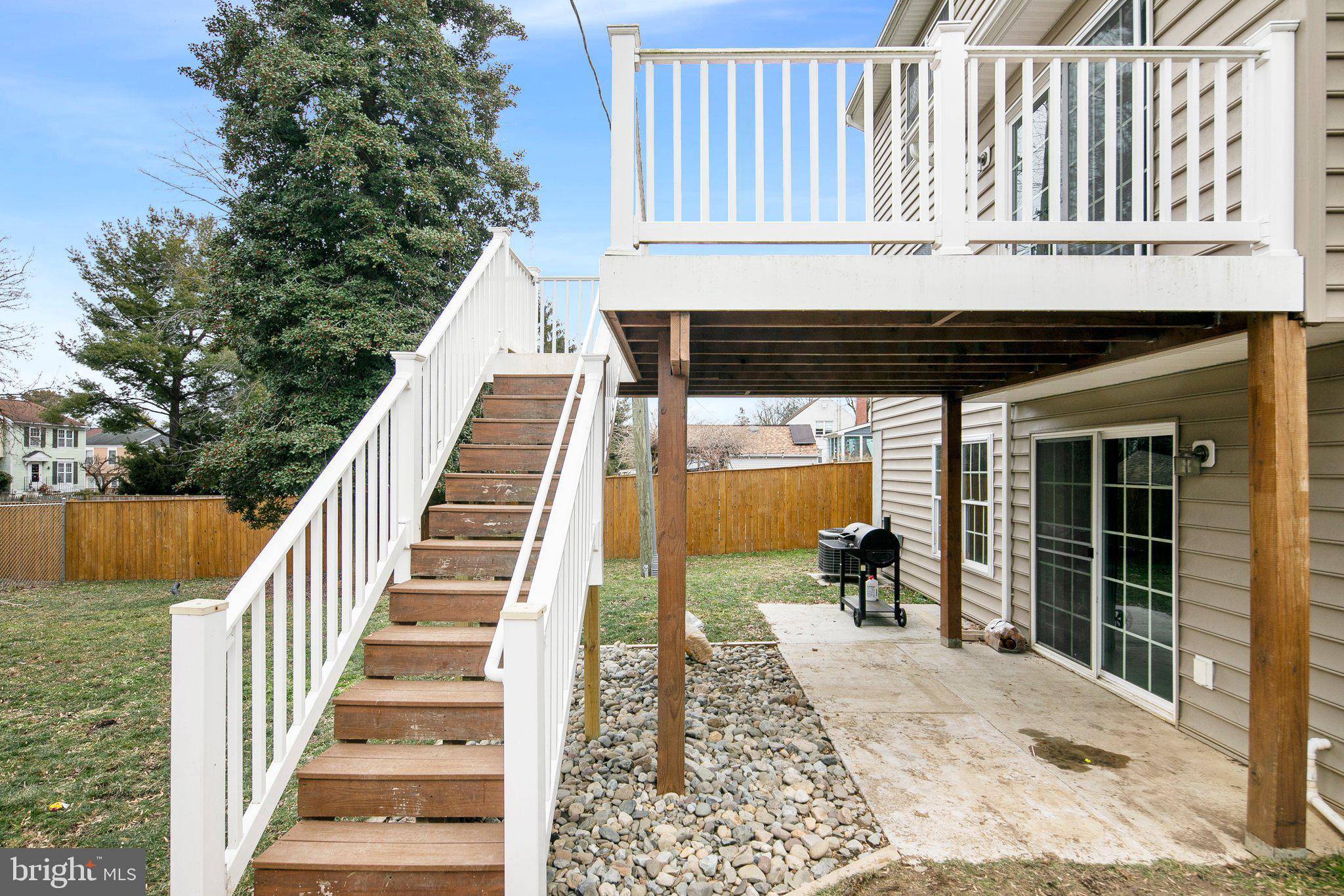 1643 A Shookstown Road Frederick, MD 21702 - Photo 38 of 41 Covered patio