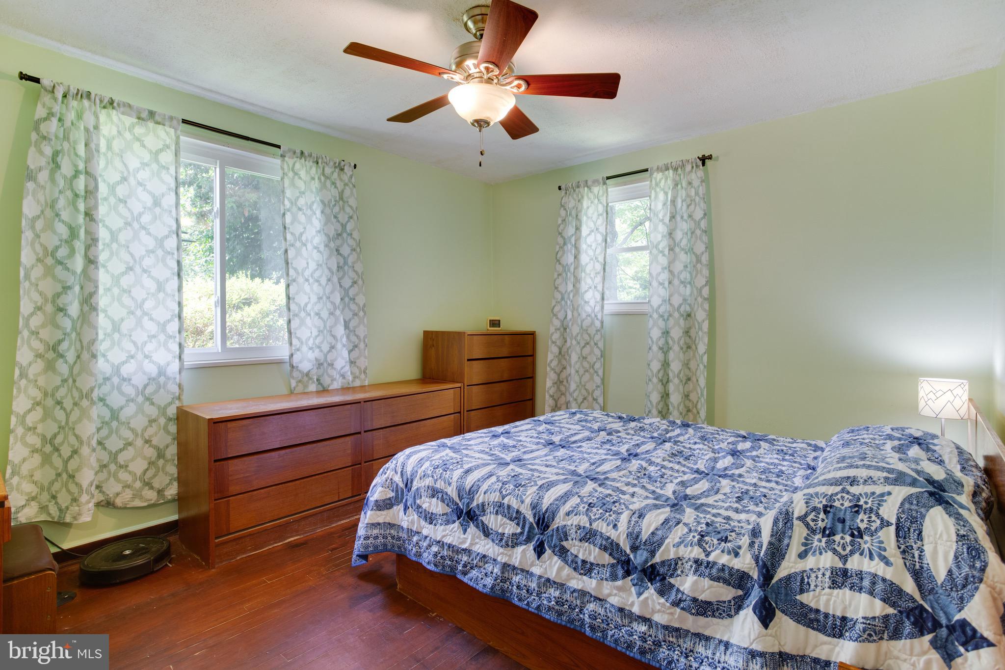 12203 Bushey Drive Silver Spring, MD 20902 - Photo 12 of 38 Gallery Image 12