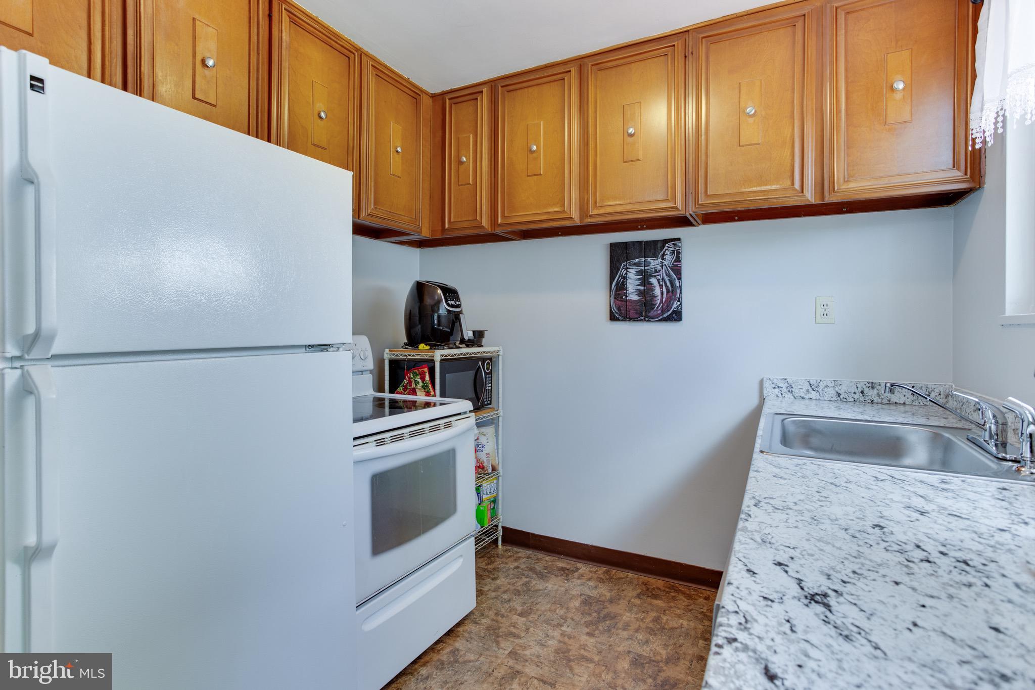 12203 Bushey Drive Silver Spring, MD 20902 - Photo 9 of 38 Gallery Image 9