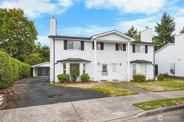 $2,600 | 3641 I Street Southeast, Unit A, Auburn, WA 98002