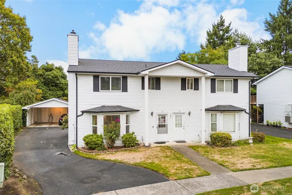 $2,600 | 3641 I Street Southeast, Unit A, Auburn, WA 98002