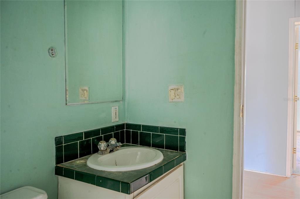 8 13th Street Southeast Steinhatchee, FL 32359 - Photo 22 of 29