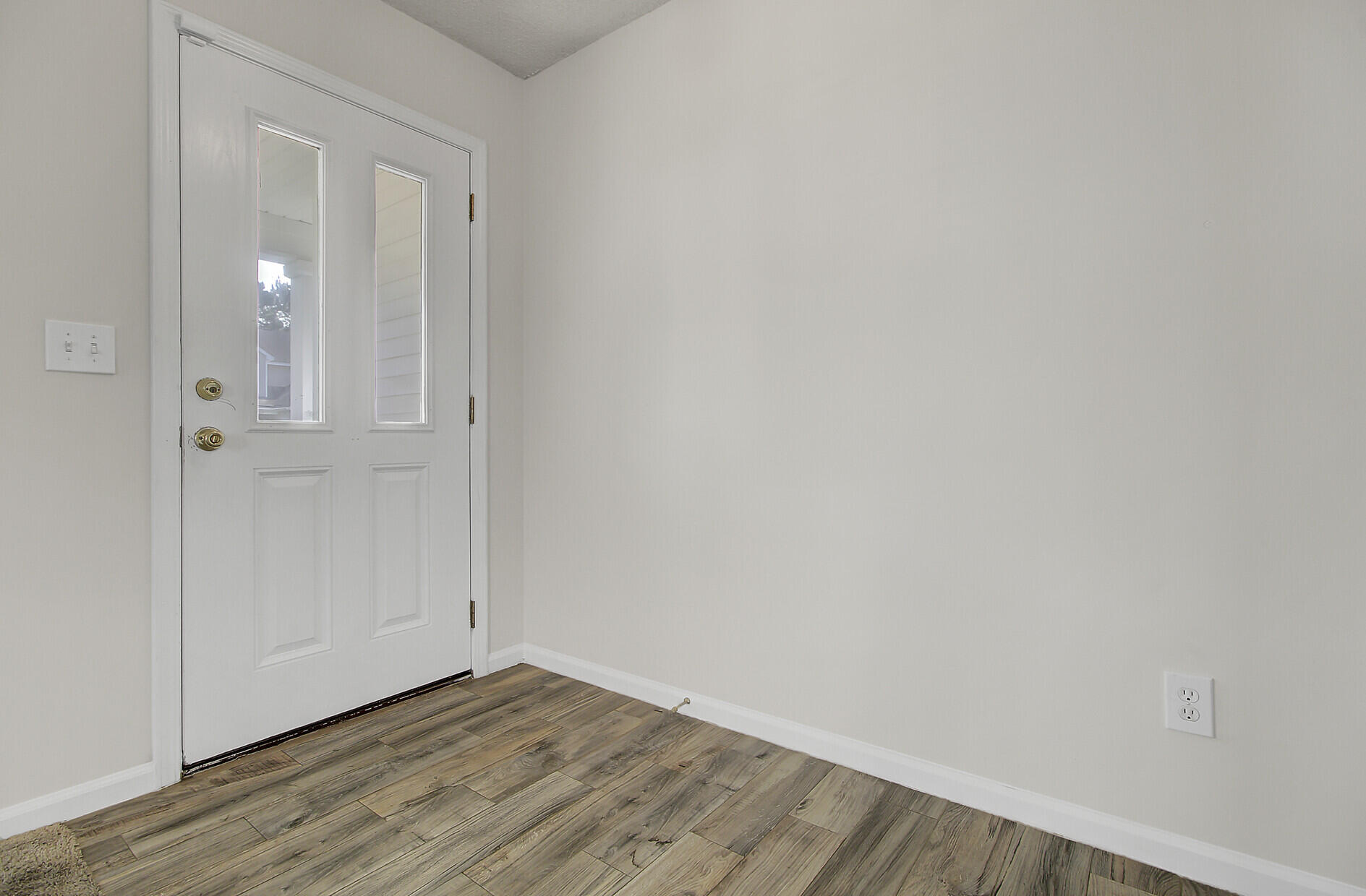 308 Edenton Road Goose Creek, SC 29445 - Photo 5 of 46 06_6_mls