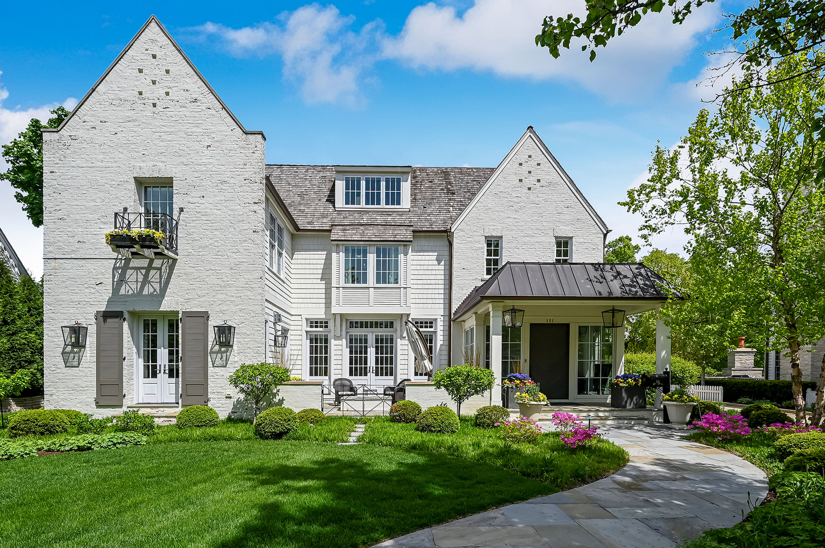 121 East 4th Street Hinsdale, IL 60521 - Photo 2 of 60