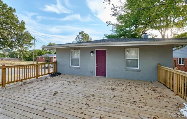 $319,000 | 1501 Stockard Avenue, Richmond Heights, MO 63117