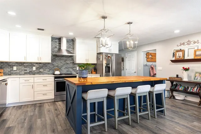 $459,000 | 3571 Lake Eleanor Drive, Mount Dora, FL 32757