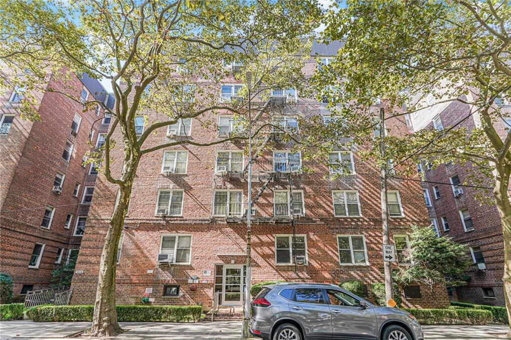 2514 East 7th Street, Unit 6J Brooklyn, NY 11235 - Photo 17 of 17 a building view