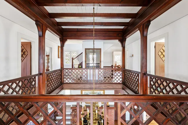 $4,490,000 | 10 Pine Path, Port Jefferson, NY 11777